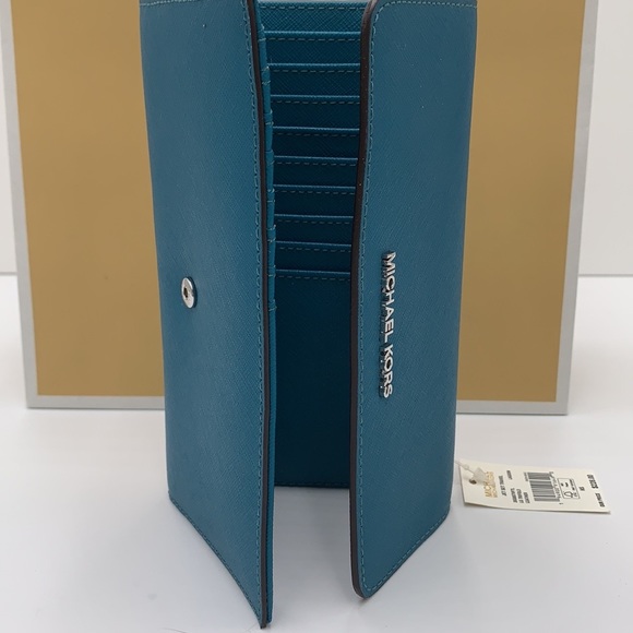 MICHAEL KORS JET SET TRAVEL LARGE TRIFOLD LAGOON COLOR - Picture 4 of 16